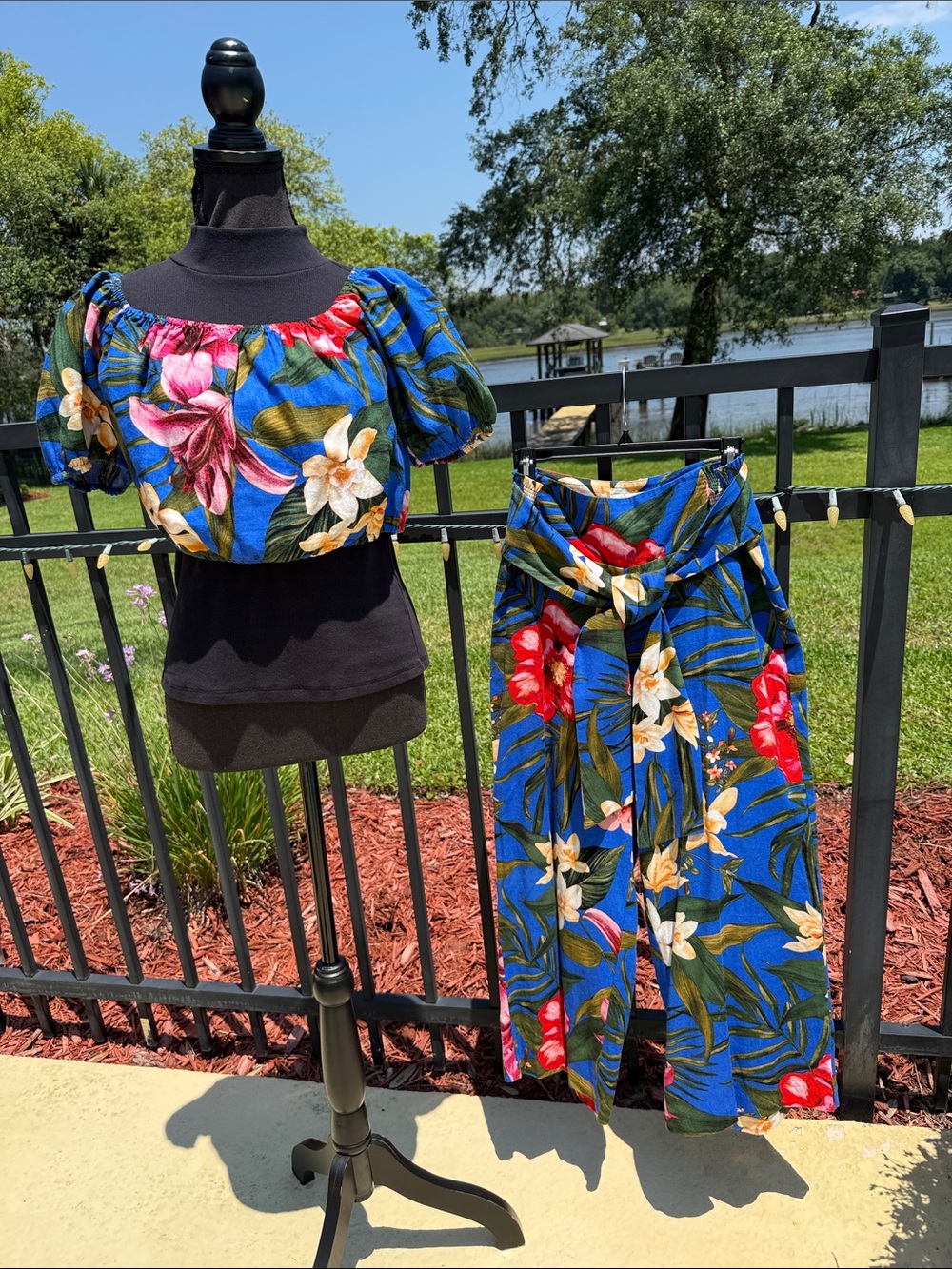 cupcakes & cashmere Blue Tropical Floral Off-Shoulder Top & Floral Pants